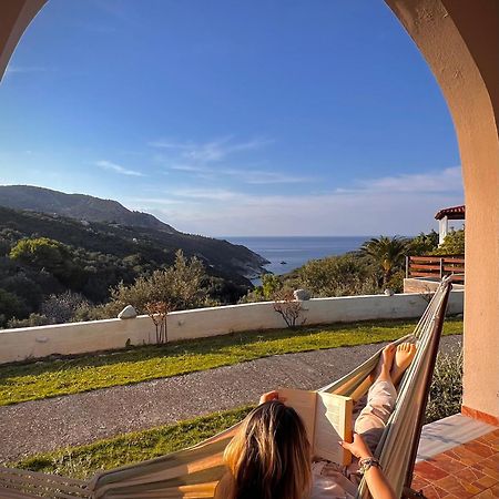 Tramontana House1 Appartement Kalivia  Buitenkant foto